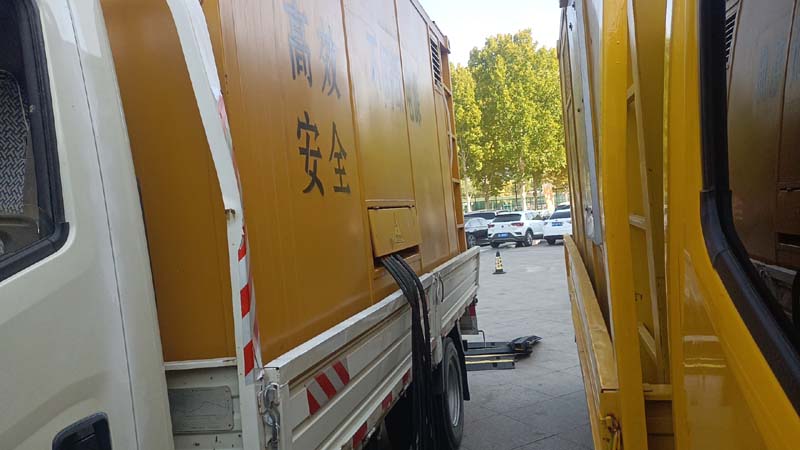 青云谱如何判断柴油发电机组和UPS电源的切换时间是否符合要求？