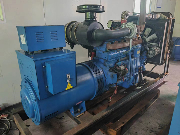 青云谱100kW柴油发电机组使用多级机油有哪些优缺点？